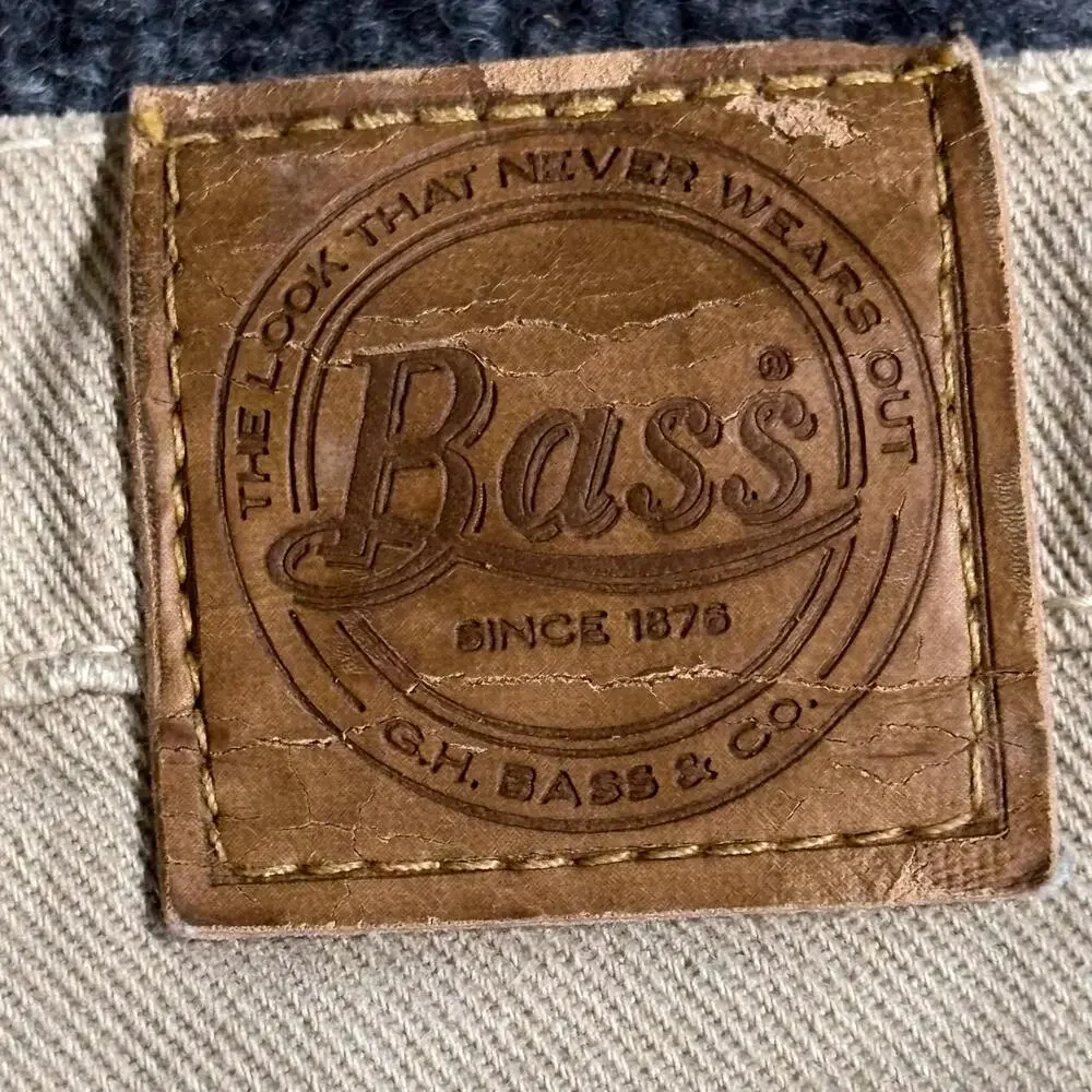 Bass Shorts Womens 8 Beige Khaki High Rise Denim Cut Off Raw Hem Casual Summer